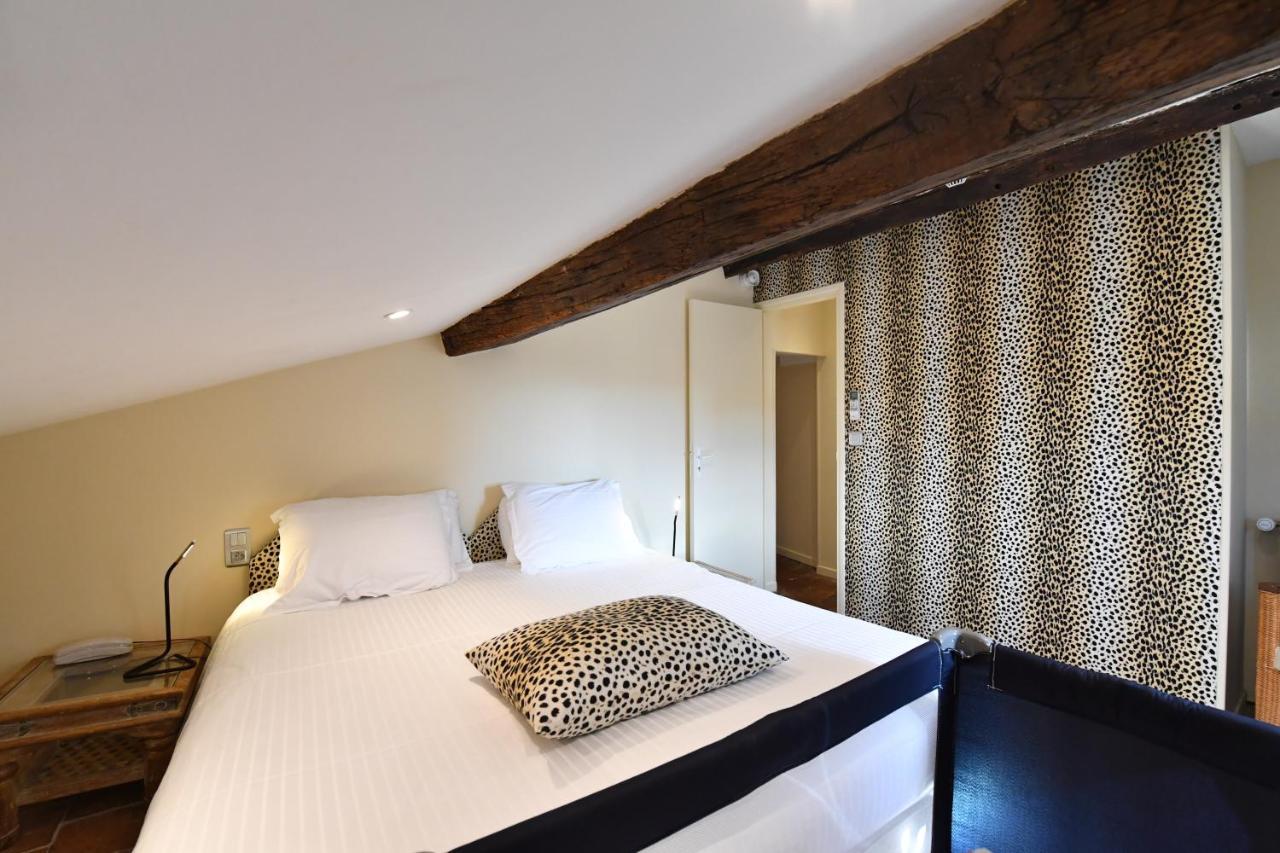 Europe Hotel กัสทร์ ภายนอก รูปภาพ